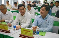 ຄະ​ນະ​ຜູ້​ແທນ ສ​ພ​ຂ ຈຳປາສັກ ຢ້ຽມຢາມ ບໍ​ລິ​ສັດ ຮຸ້ນ​ສ່ວນ ໂກ​ໂກ ແລະ ວີ​ນາ