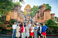 6 ເດືອນຕົ້ນປີ ຫວຽດນາມ ມີລາຍຮັບຈາກແຂກທ່ອງທ່ຽວ 9 ຕື້ໂດລາ