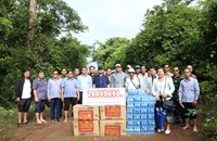 ຄຳມ່ວນ ​ເລັ່ງຊ່ວຍບັນເທົາຄວາມເດືອດຮ້ອນຜູ້ປະສົບໄພນໍ້າຖ້ວມ
