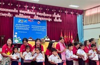 ອາສາສະໝັກຊາວໜຸ່ມລະດູຮ້ອນກຸ່ມ G9-ເພື່ອຮອຍຍິ້ມຂອງເດັກ