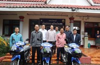 ມອບລົດຈັກໃຫ້ 3 ຕາແສງ ເພື່ອຮັບໃຊ້ວຽກງານບໍລິຫານ ແລະ ພັດທະນາ