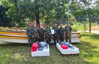 ກອງບັນຊາການທະຫານແຂວງຫຼວງພະບາງ ມອບເຮືອ ແລະ ອຸປະກອນ  ໃຫ້ກອງບັນຊາການທະຫານແຂວງອຸດົມໄຊ