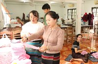 ປະທານສະຫະພັນແມ່ຍິງແຂວງເຊກອງ ເຄື່ອນໄຫວຊຸກຍູ້ວຽກງານຢູ່ສູນພັດທະນາແມ່ຍິງບັນດາເຜົ່າແຂວງ