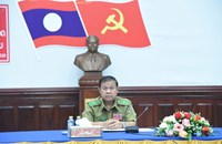 ນາຍ ແລະ ພົນຕຳຫຼວດ ຫ້ອງວ່າການກະຊວງໄດ້ຮັບການເລື່ອນຊັ້ນ 56 ສະຫາຍ