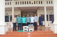 ການນໍາເມືອງໝື່ນ ມອບຄອມພີວເຕີໂນດບຸກ-ປິນເຕີ ໃຫ້3 ຕາແສງ