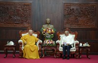 ພະອາຈານໃຫຍ່ ອິນຊູນ ຢ້ຽມຂໍ່ານັບປະທານ ສນຊ