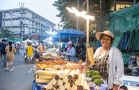 ເຂົ້າຫຼາມ-ປີ້ງໄກ່ ເອກະລັກງານບຸນປະເພນີຂອງຊາດ
