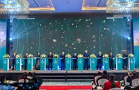 ເປີດນໍາໃຊ້ໂຮງແຮມ ຮໍລິເດ ອິນ ແອນ ສຫວີທສ໌ ວຽງຈັນ