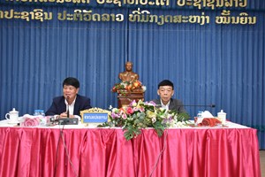 ທ່ານລັດຖະມົນຕີຫົວໜ້າ ຫສນຍເຄື່ອນໄຫວຊຸກຍູ້ວຽກງານຢູ່ແຂວງບໍ່ແກ້ວ