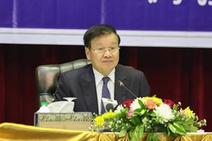 ທ່ານ ທອງລຸນ ສີສຸລິດ ເນັ້ນໃຫ້ຜູ້ບໍລິຫານການສຶກສາສ້າງຄົນຍຸກໃໝ່