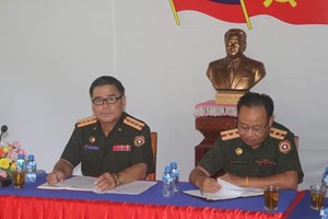 ເສີມຂະຫຍາຍມູນເຊື້ອສື່ມວນຊົນ-ການພິມຈຳໜ່າຍໃນກອງທັບໃຫ້ມີການພັດທະນາກ້າວຂຶ້ນຢ່າງບໍ່ຢຸດຢັ້ງ