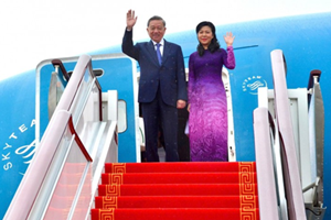 ທ່ານເລຂາທິການໃຫຍ່ ຫວຽດນາມ ເດີນທາງຢ້ຽມຢາມທາງລັດຖະກິດສປ ຈີນ