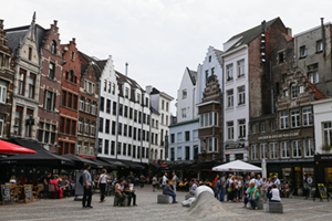 ສິງກະໂປ ມີຜູ້ສູນເສຍເງິນ 36 ລ້ານໂດລາຈາກການສໍ້ໂກງທາງອິນເຕີເນັດ