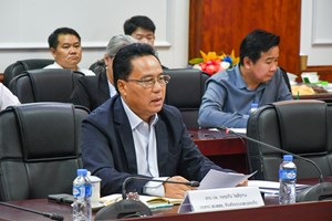 ແລກປ່ຽນກັບອະດີດການນໍາຂັ້ນສູງ ກ່ຽວກັບການແກ້ໄຂບັນຫາລາຄາສິນຄ້າ ແລະ ອັດຕາເງິນເຟີ້