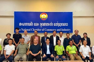 ນັກທຸລະກິດຈາກ ສປ ຈີນ ສົນໃຈສິນຄ້າກະສິກຳ “ໝາກຖົ່ວລຽນ” ຈາກ ສປປ ລາວ