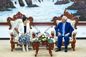 ຫົວໜ້າ ຄອສພ ຕ້ອນຮັບທູດຈີນປະຈໍາລາວ ຄົນໃໝ່ ເຂົ້າຢ້ຽມຂໍ່ານັບ