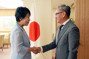 ຫົວໜ້າຄະນະພົວພັນຕ່າງປະເທດສູນກາງພັກ ເຄື່ອນໄຫວຢ້ຽມຢາມ ຍີ່ປຸ່ນ