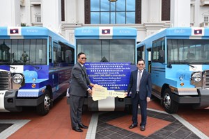 ຫສນຍ ໄດ້ຮັບລົດເມໄຟຟ້າ ຈາກການຊ່ວຍເຫຼືອຂອງພາກທຸລະກິດ