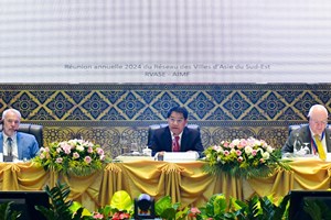 ກອງປະຊຸມບັນດານະຄອນອາຊີຕາເວັນອອກສ່ຽງໃຕ້ຂອງສະມາຄົມທີ່ນໍາໃຊ້ພາສາຝຣັ່ງ RVASE