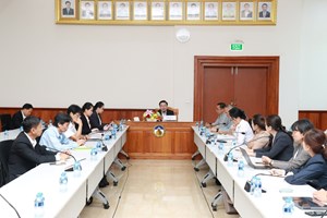 ແລກປ່ຽນຄໍາເຫັນຕໍ່ຮ່າງນິຕິກໍາ ທີ່ຕິດພັນກັບການຄຸ້ມຄອງເງິນຕາຕ່າງປະເທດ 2 ສະບັບ