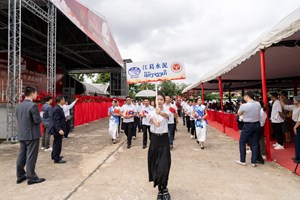 ຊີມັງຈຽງເກີວາງສະແດງຄັ້ງທໍາອິດ ໃນເທດສະການມິດຕະພາບລາວ-ຈີນ