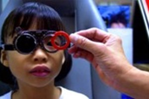 ຜົນການຄົ້ນຄວ້າ ເດັກນ້ອຍ 1 ໃນ 3 ຂອງໂລກ ສາຍຕາສັ້ນ