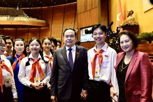 ພັກ-ລັດ ຫວຽດນາມ ເອົາໃຈໃສ່ເປັນພິເສດເຖິງພາລະກິດປົກປ້ອງເບິ່ງແຍງການສຶກສາຂອງ ເດັກ