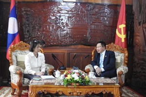 ທ່ານ ລິນຄໍາ ດວງສະຫວັນ ຕ້ອນຮັບ  ຫົວໜ້າຫ້ອງການທະນາຄານພັດທະນາຊີ ປະຈໍາ ສປປ ລາວ