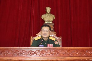 ຄະນະພັກຮາກຖານຫ້ອງການເມືອງ ສະຫຼຸບວຽກງານການນຳພາທ້າຍສະໄໝທີ່ lV