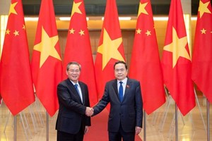 ປະທານສະພາແຫ່ງຊາດ ຫວຽດນາມ ພົບປະ ນາຍົກລັດຖະມົນຕີ ສປ ຈີນ