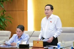 ປະທານສະພາແຫ່ງຊາດຫວຽດນາມ ເນັ້ນຕ້ອງຍົກສູງລັກສະນະເປັນມືອາຊີບ, ຄວາມຮັບຜິດຊອບໃນວຽກງານສ້າງກົດໝາຍ