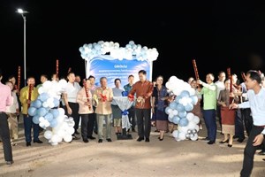 ເປີດນໍາໃຊ້ໄຟເຍືອງທາງ ແລະ ໄຟສາທາລະນະ ໃນນະຄອນປາກເຊ