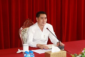 ແກ່ນທ້າວ ປຶກສາຫາລື ການເກັບກໍາຂໍ້ມູນ ເພື່ອຄິດໄລ່ການເຕີບໂຕເສດຖະກິດຂອງເມືອງ.