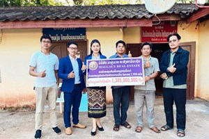 ນັກທຸລະກິດໜຸ່ມຜູ້ໃຈບຸນ