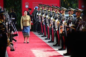 ທ່ານນາງປານີ ຢາທໍ່ຕູ້ ເຂົ້າຮ່ວມພິທີສາບານຕົວຂອງປະທານາທິບໍດີແລະຮອງປະທານາອິນໂດເນເຊຍ