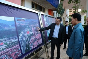 ລັດຖະມົນຕີ ກະຊວງ ຜທ ຊຸກຍູ້ວຽກງານ ຢູ່ເຂດເສດຖະກິດພິເສດບໍ່ເຕ່ນ