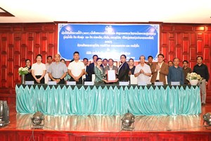 ອຸດົມໄຊ ຈະສໍາຫຼວດອອກແບບໂຄງການພັດທະນາອ່າງນໍ້າຫີນເປັນແຫຼ່ງທ່ອງທ່ຽວທຳມະຊາດແບບຍືນຍົງ