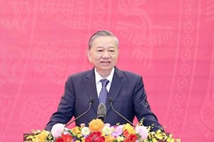 ຫວຽດນາມ ສະເຫຼີມສະຫຼອງ 75 ປີ ວັນມູນເຊື້ອຂອງຄະນະພົວພັນຕ່າງປະເທດສູນກາງພັກ