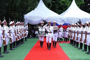 ພິທີຊາປະນະກິດສົບສະຫາຍພົນໂທ ໄອ່ ສຸລິຍະແສງຈັດຂຶ້ນຢ່າງສົມກຽດ