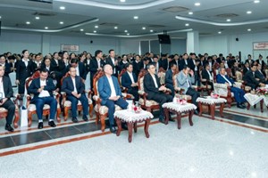 ລາວໂທລະຄົມມະນາຄົມ ມະຫາຊົນ ສະຫຼອງຄົບຮອບ 28 ປີ