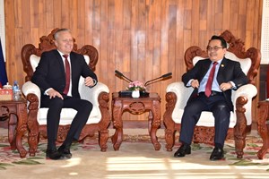 ອົງການກວດສອບແຫ່ງລັດ ສະໂລວັກຢ້ຽມຢາມສປປ ລາວ