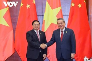 ນາຍົກລັດຖະມົນຕີ ຫວຽດນາມ ພົບປະນາຍົກລັດຖະມົນຕີ ຈີນ