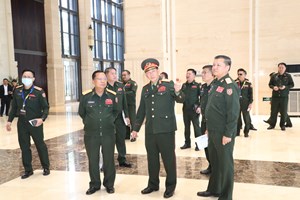 ພົນເອກ ຈັນສະໝອນ ຈັນຍາລາດລົງກວດກາຄວາມພ້ອມສະຖານທີ່ຈັດກອງປະຊຸມລັດຖະມົນຕີປ້ອງກັນປະເທດອາຊຽນ