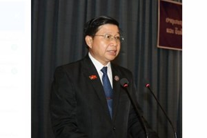 ວັນຊາດ ທີ 2 ທັນວາ ດັງກ້ອງກັງວານໄປທົ່ວໂລກ