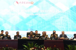 ກອງປະຊຸມລັດຖະມົນຕີປ້ອງກັນປະເທດອາຊຽນ-ບວກ ຄັ້ງທີ 11