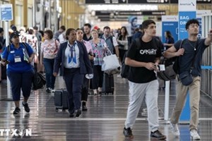 ລາຍຮັບອຸດສາຫະກໍາການບິນທົ່ວໂລກຈະເກີນ 1,000 ຕື້ໂດລາໃນປີ 2025