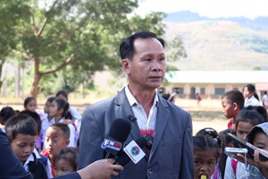 ໂຄງການອາຫານທ່ຽງໃນໂຮງຮຽນຊ່ວຍເຮັດໃຫ້ອັດຕາການປະລະການຮຽນຫຼຸດລົງ