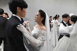 ປີ 2023 ຄູ່ແຕ່ງດອງໃໝ່ ຂອງ ສ ເກົາຫຼີ ຫຼຸດລົງໜ້ອຍກວ່າ 1 ລ້ານຄູ່