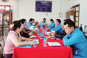 ສະຫະພັນກຳມະບານເມືອງບາຈຽງຈະເລີນສຸກຊຸກຍູ້ວຽກງານຮອບດ້ານໃນ 9 ຮາກຖານ