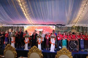 ມີຫຼາຍກວ່າ 100 ຮ້ານ ຮ່ວມງານວາງສະແດງຜົນງານ ແລະ ຜະລິດຕະພັນຂອງອົງການຈັດຕັ້ງສັງຄົມ